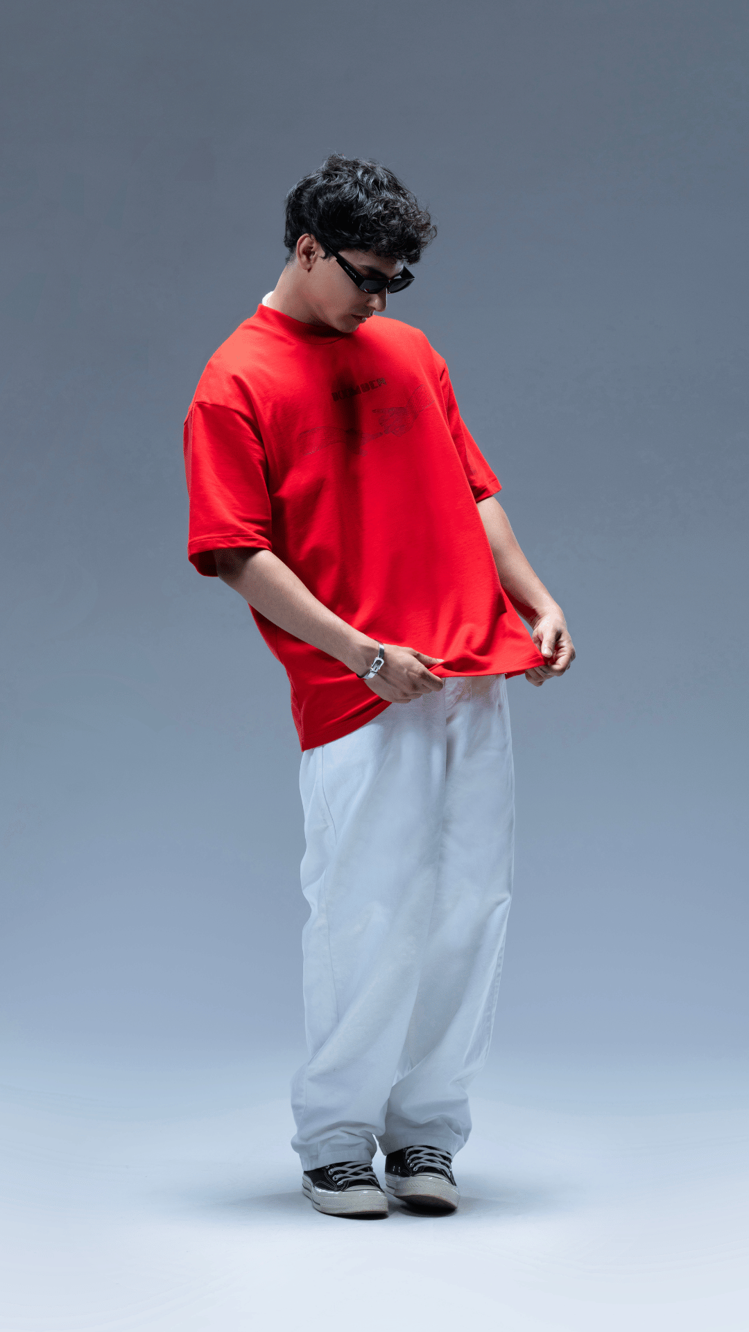 Red Sci-fi Delulu Oversized T-Shirt